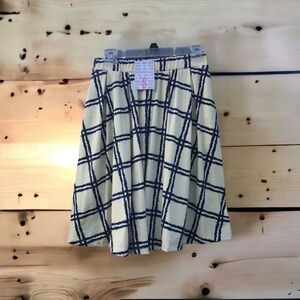 LuLaRoe Madison Skirt, small